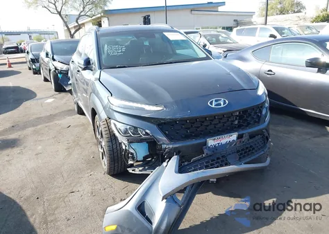 2022 Hyundai Kona Limited z USA, uszkodzony, nr VIN KM8K53A33NU838085